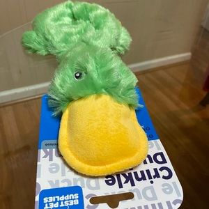 - Brand New Best Pet Supplies Crunkle Duck .